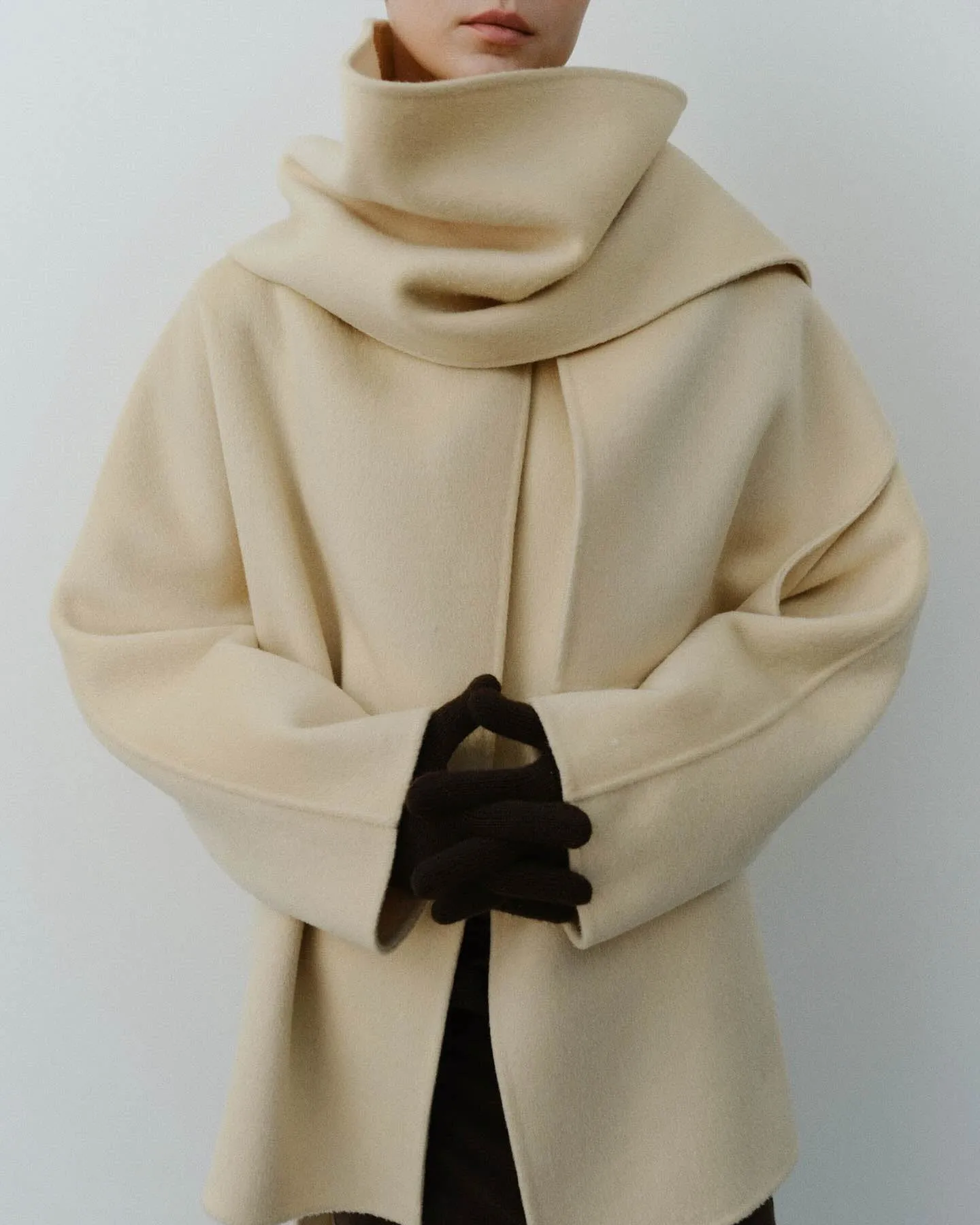 AVERY COAT WITH SCARF IVORY