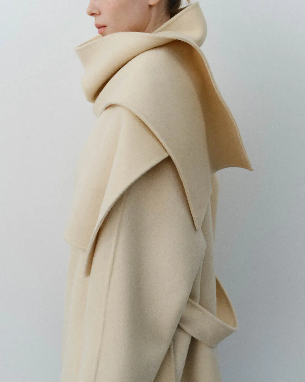 AVERY COAT WITH SCARF IVORY