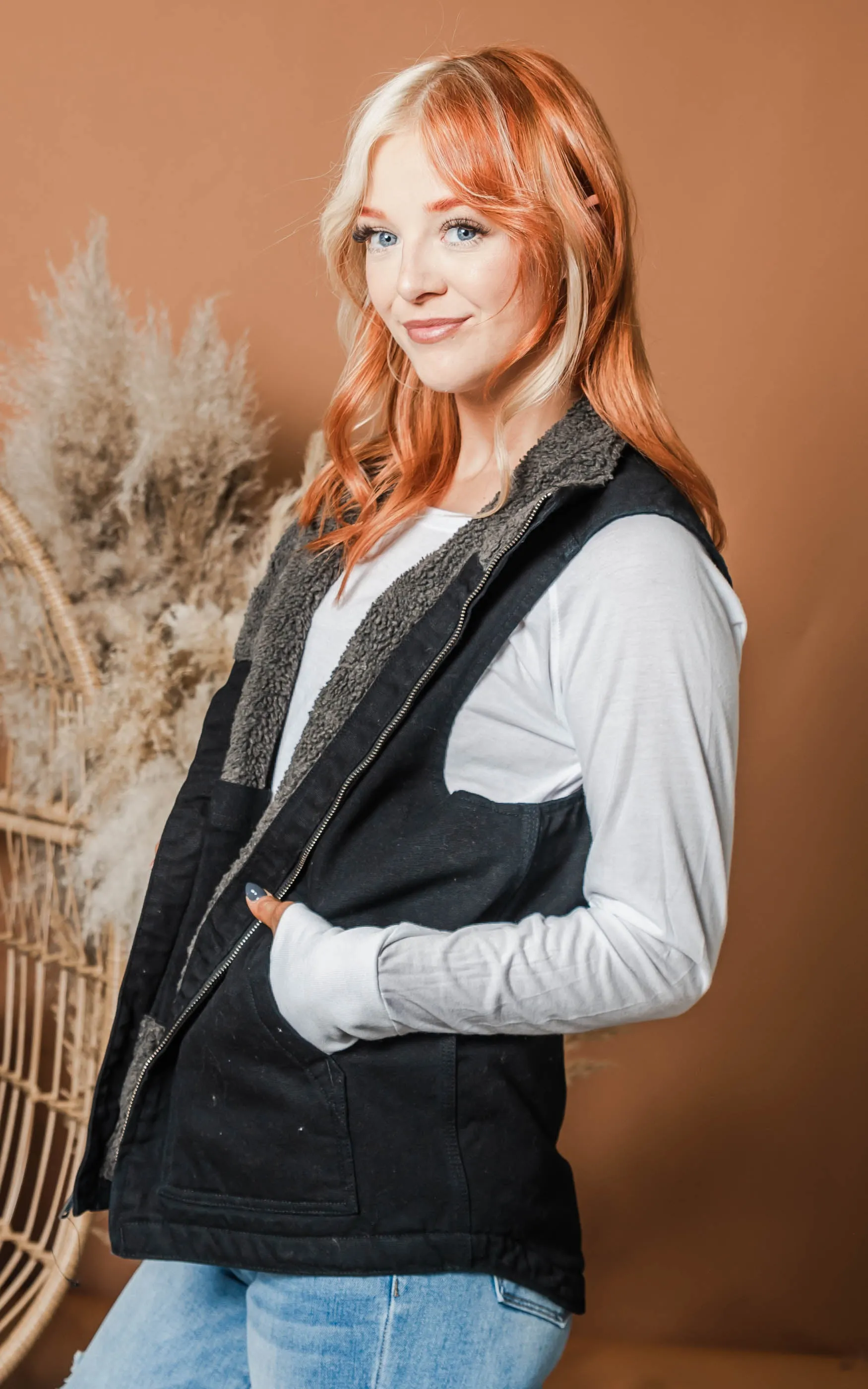 Carhartt Washed Duck Sherpa-Lined Mock-Neck Vest