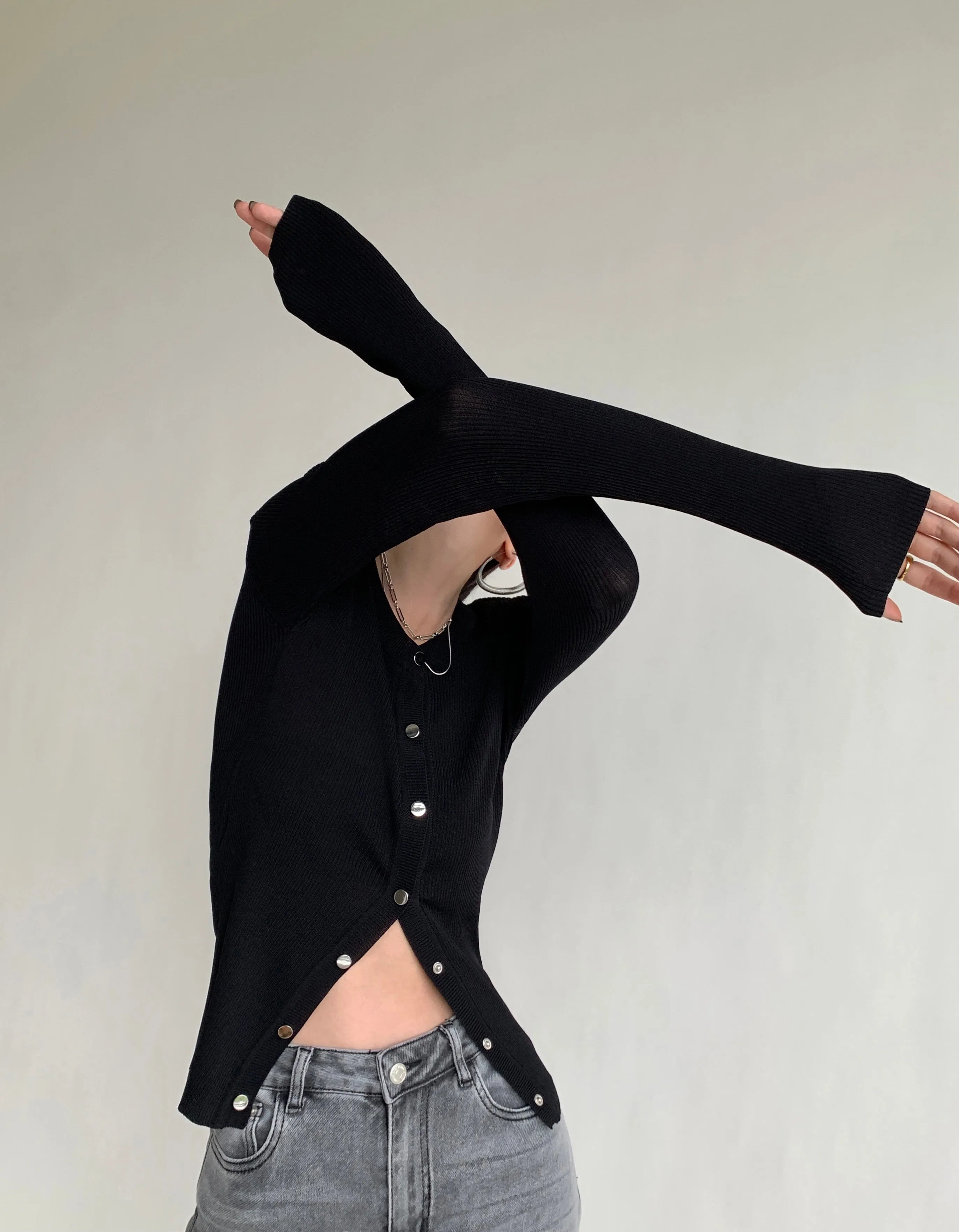 Knitted Classic Cardigan - Black
