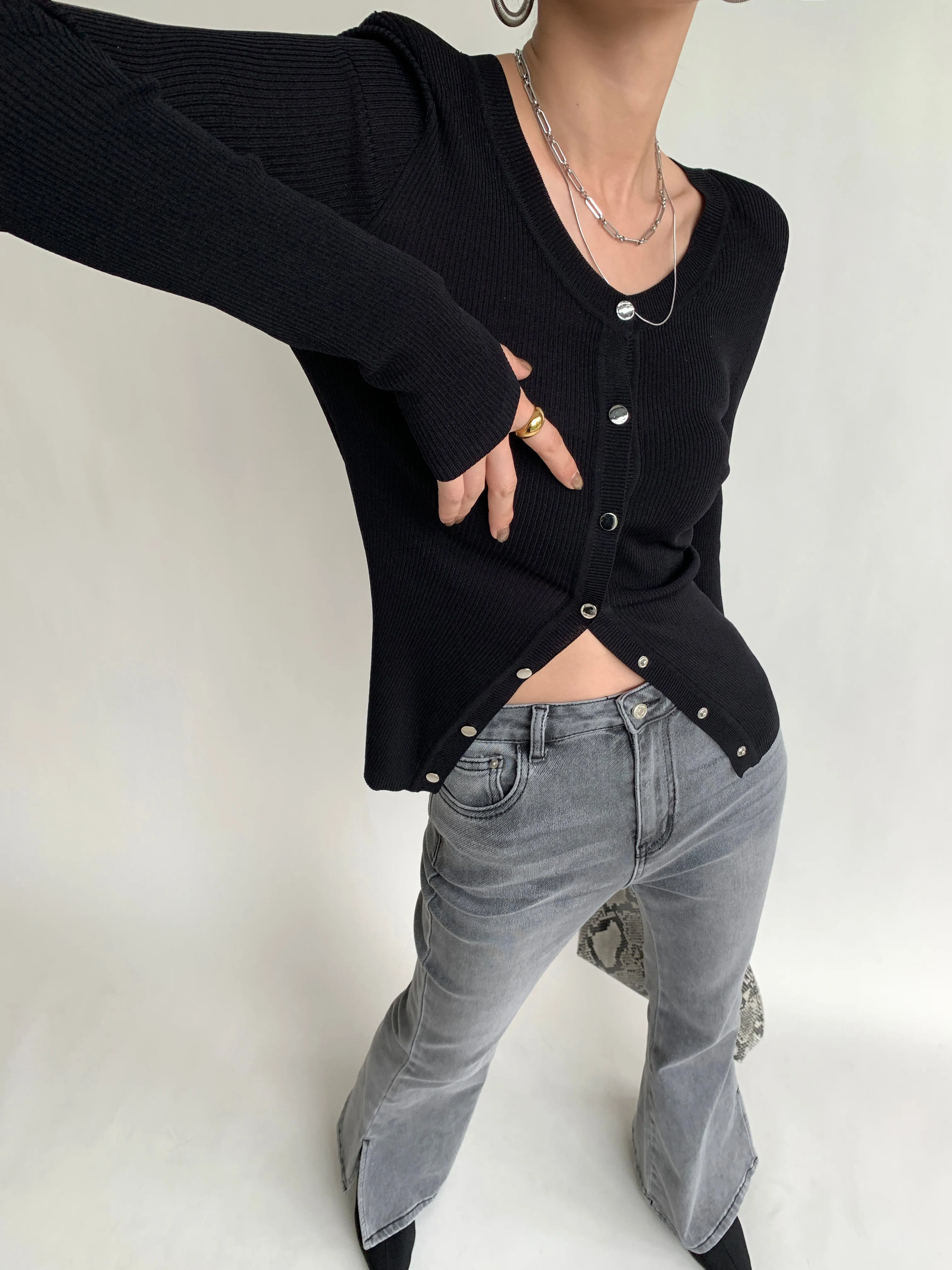 Knitted Classic Cardigan - Black