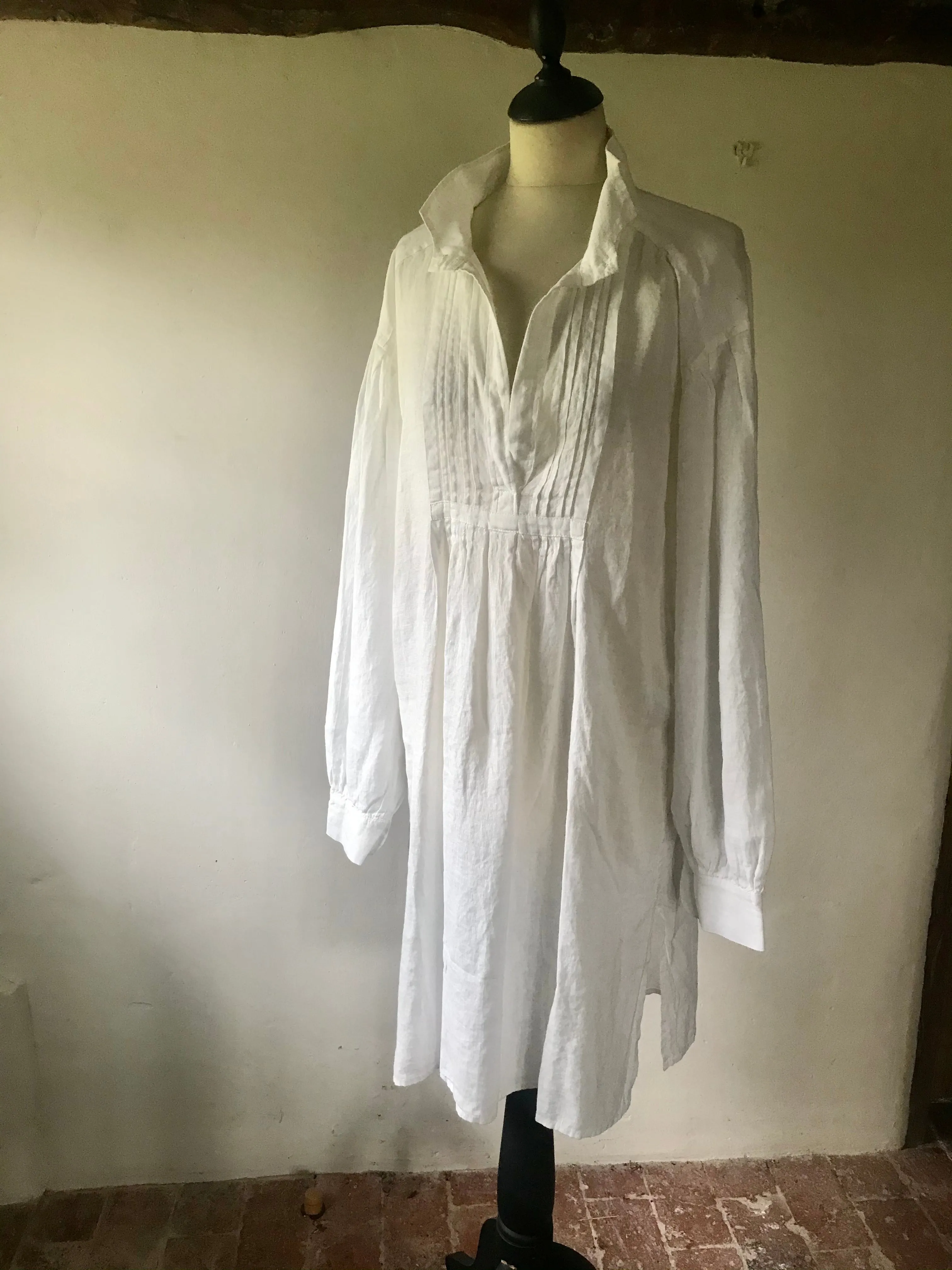 Linen 'Tolstoy' Artists Tunic