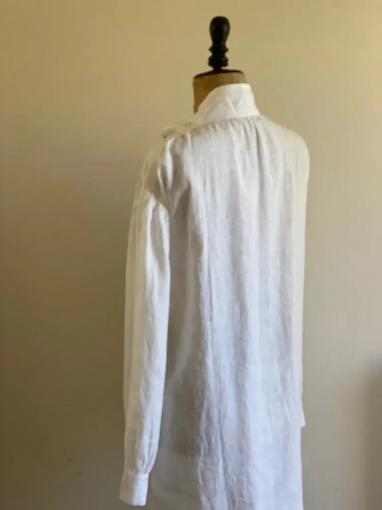 Linen 'Tolstoy' Artists Tunic