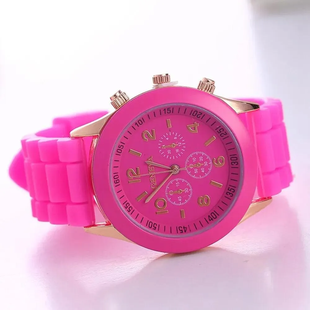 Luxury Women's Silicone Strap Quartz Watch: Elegant Timepiece